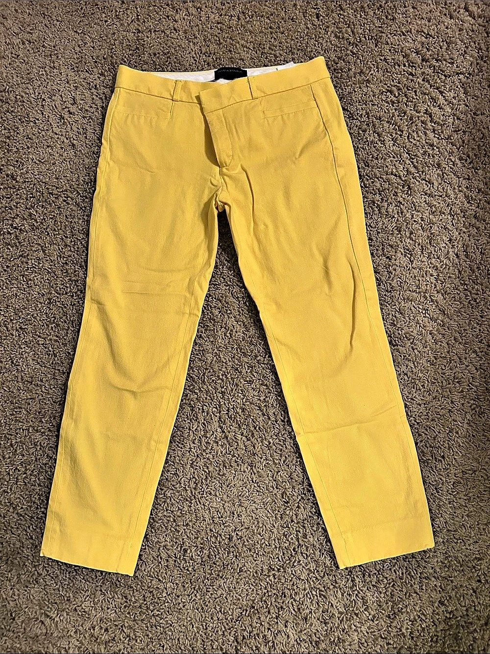 Banana Republic Sloan Fit Pants Yellow Size 4